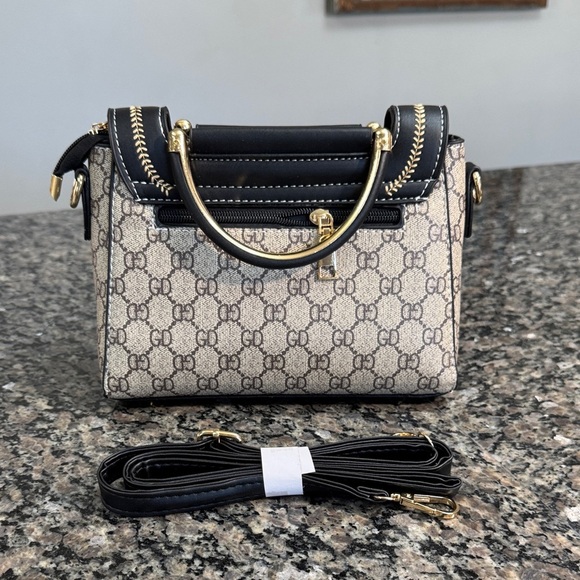 Fashion satchel Handbag NWT - Picture 4 of 10